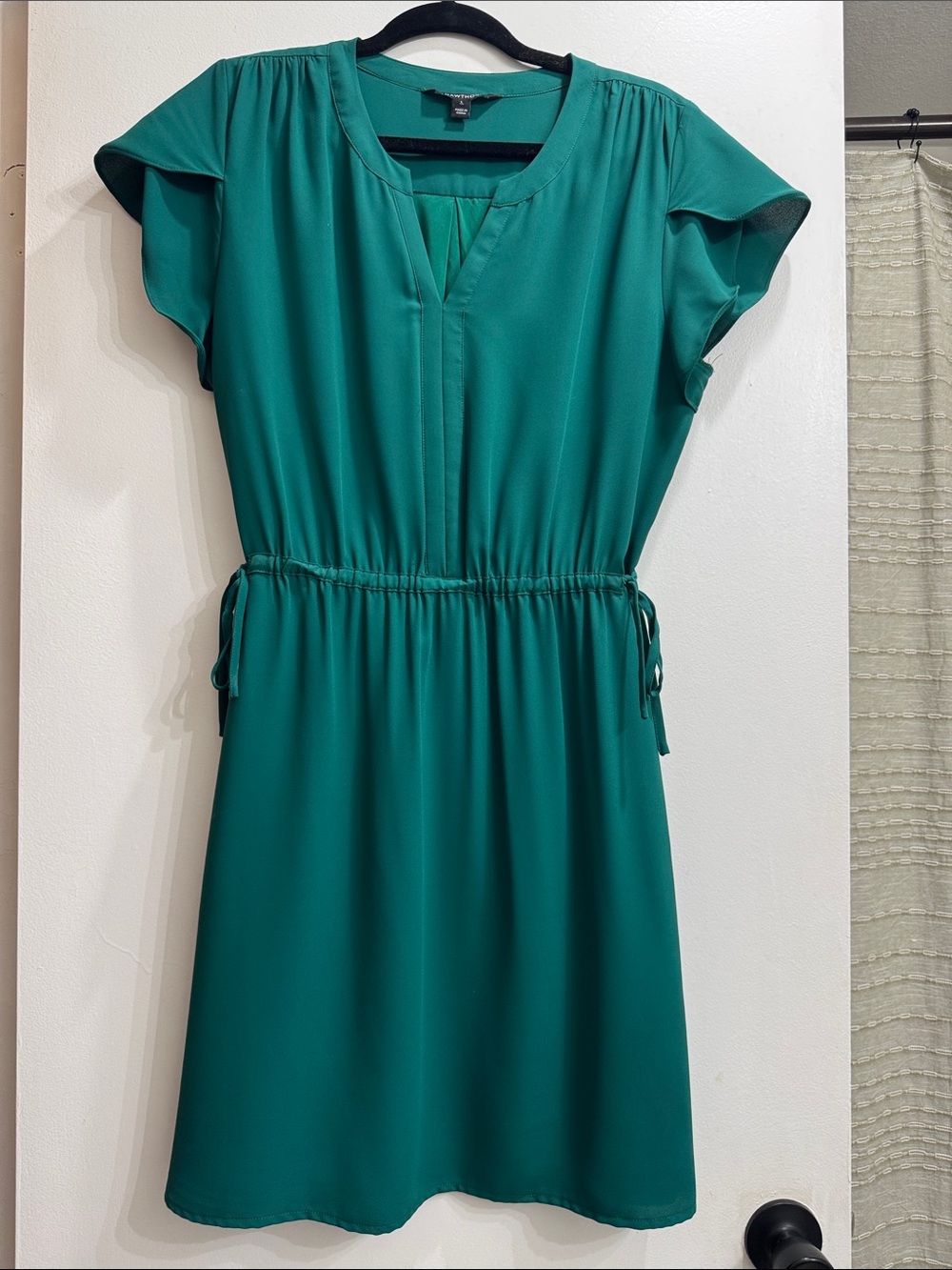 41 Hawthorn Teal Green V-Neck Tie-Waist Midi Dress